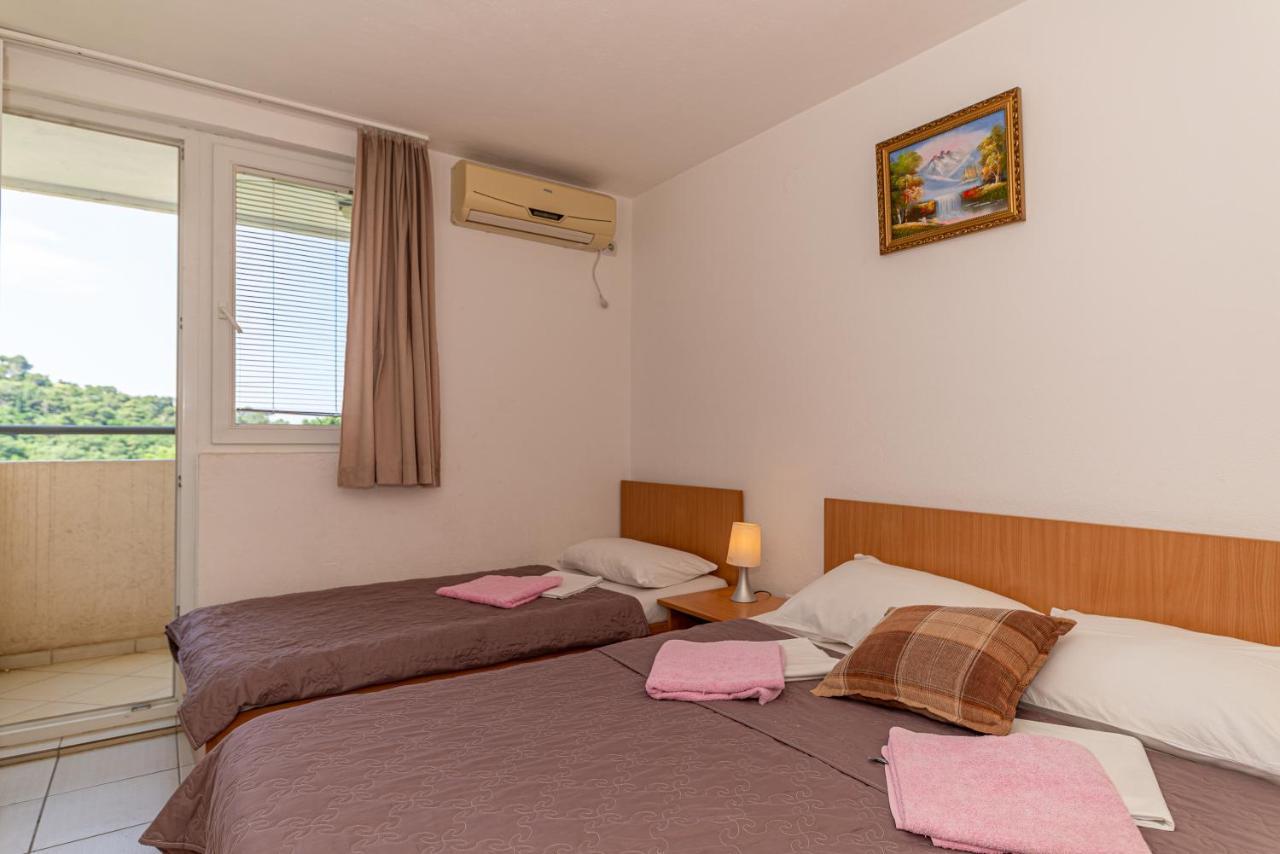 Apartment Knezevic Petrovac Εξωτερικό φωτογραφία