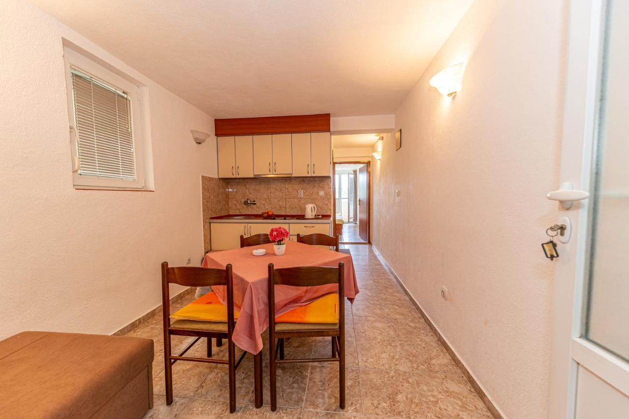 Apartment Knezevic Petrovac Εξωτερικό φωτογραφία