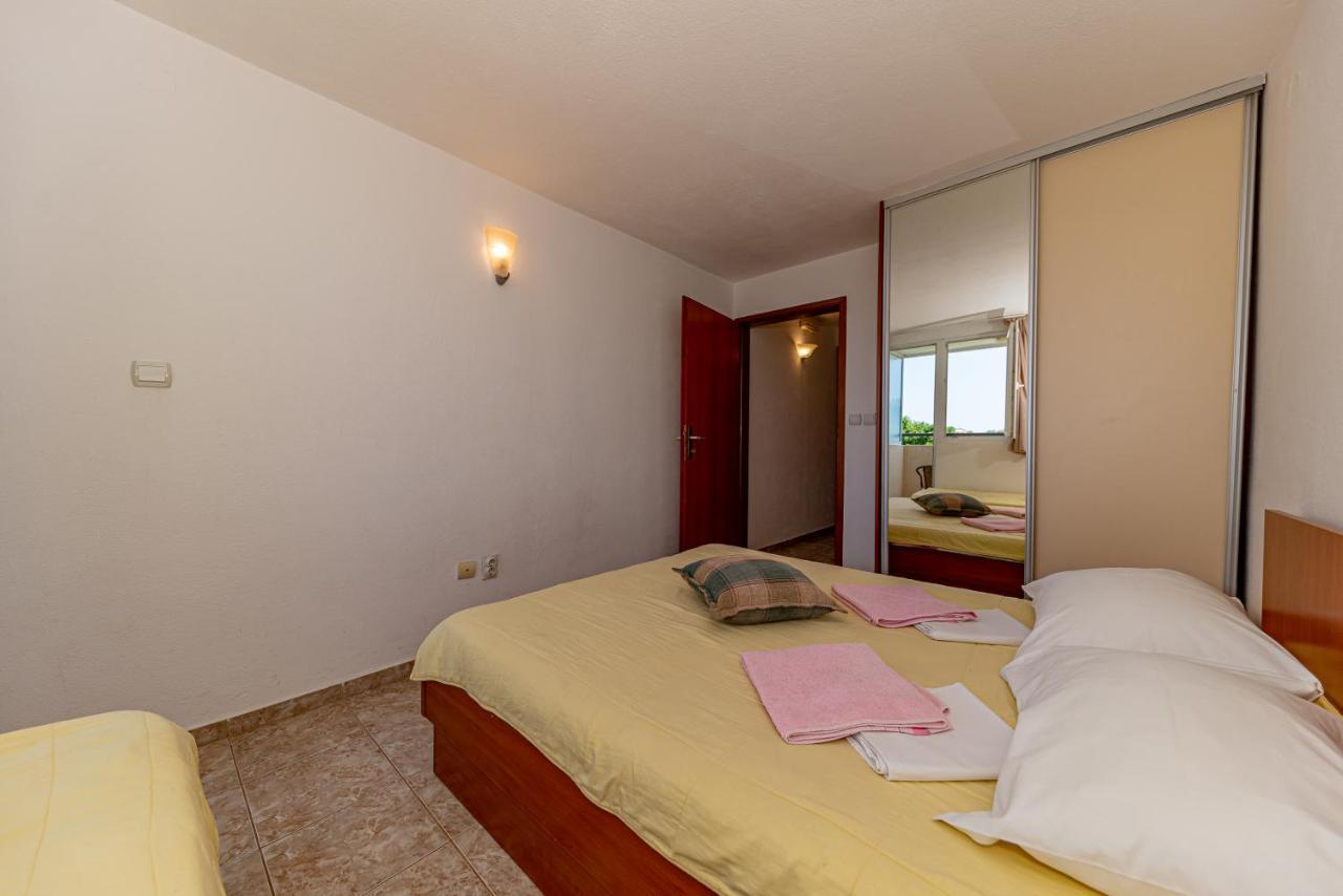 Apartment Knezevic Petrovac Εξωτερικό φωτογραφία
