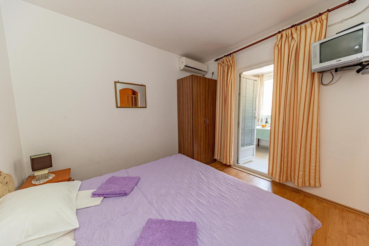 Apartment Knezevic Petrovac Εξωτερικό φωτογραφία