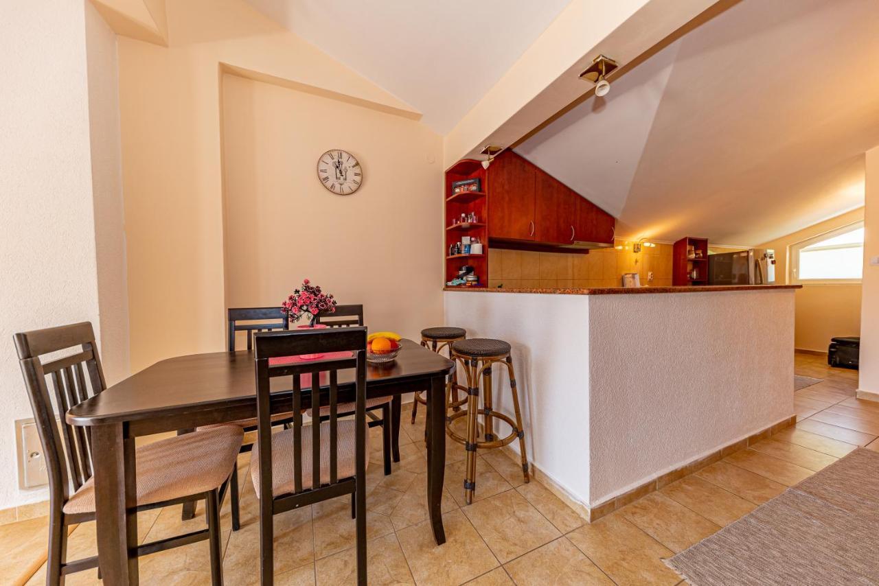 Apartment Knezevic Petrovac Εξωτερικό φωτογραφία