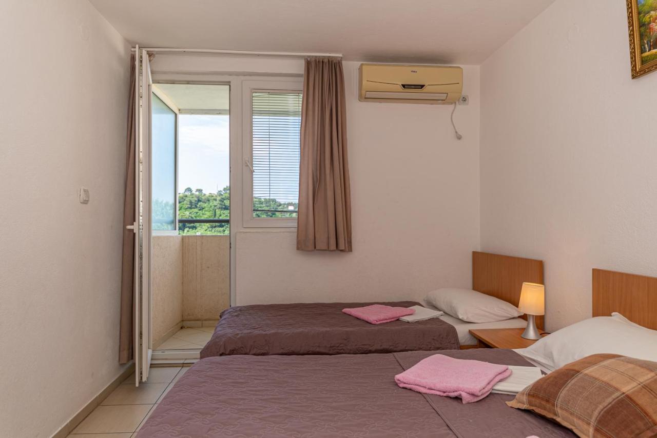 Apartment Knezevic Petrovac Εξωτερικό φωτογραφία