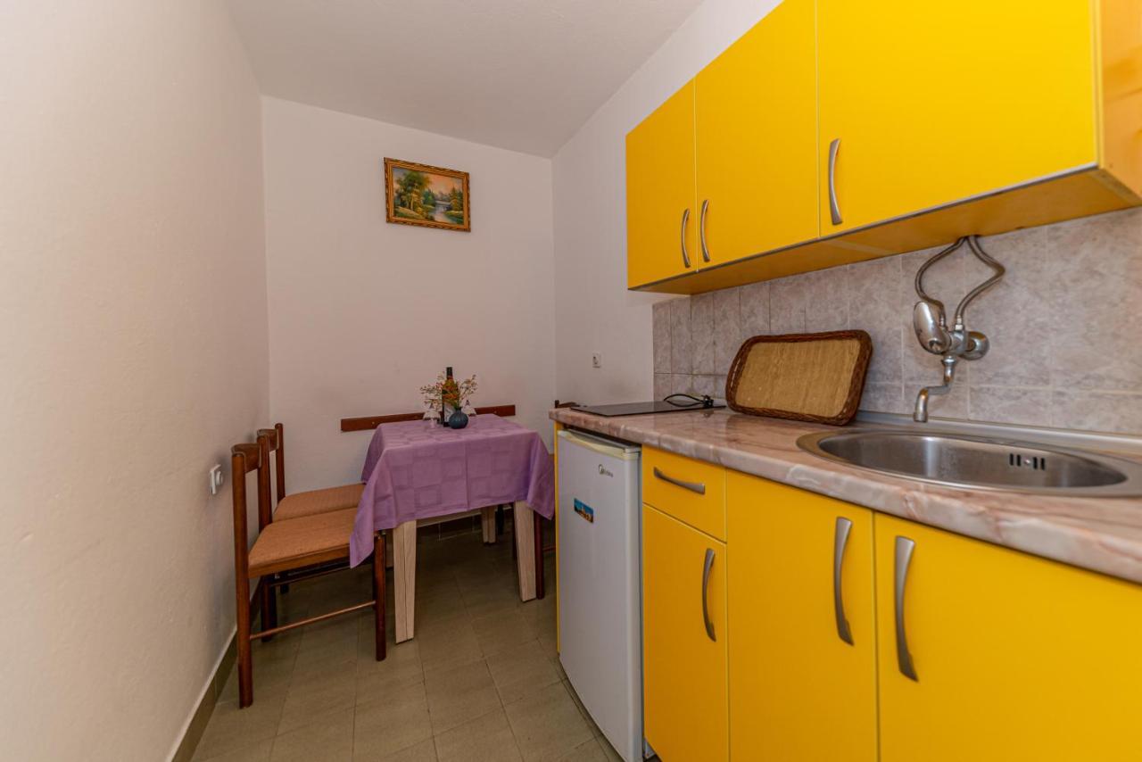 Apartment Knezevic Petrovac Εξωτερικό φωτογραφία